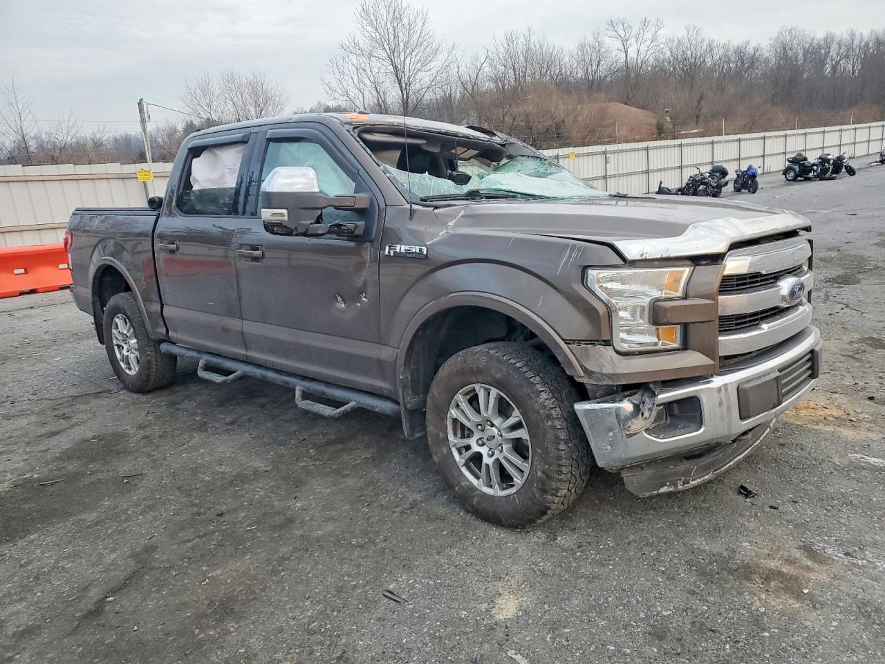 2015 FORD F150 SUPERCREW photo 4