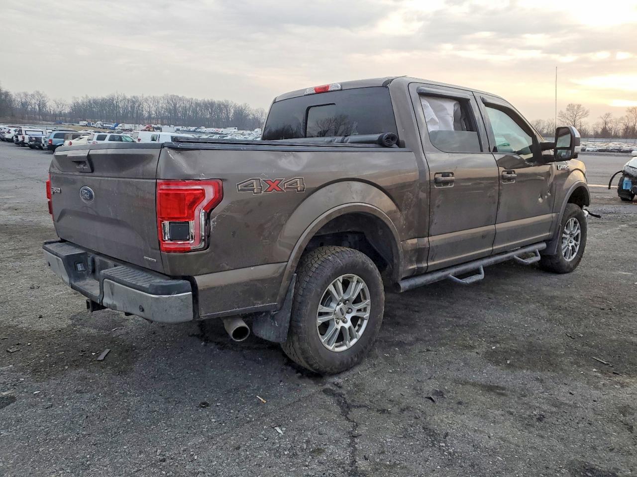 2015 FORD F150 SUPERCREW photo 3