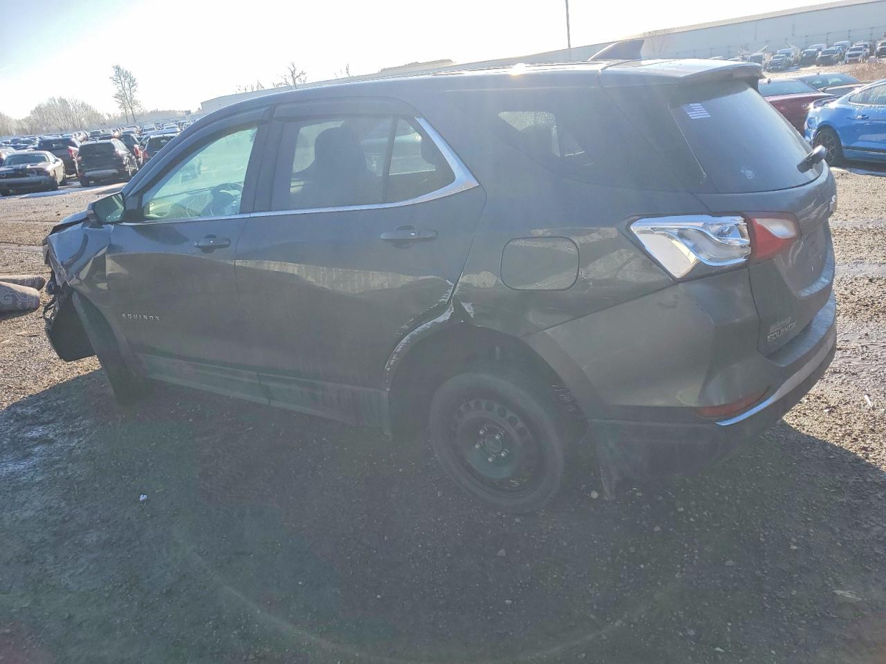 2019 CHEVROLET EQUINOX LT photo 2