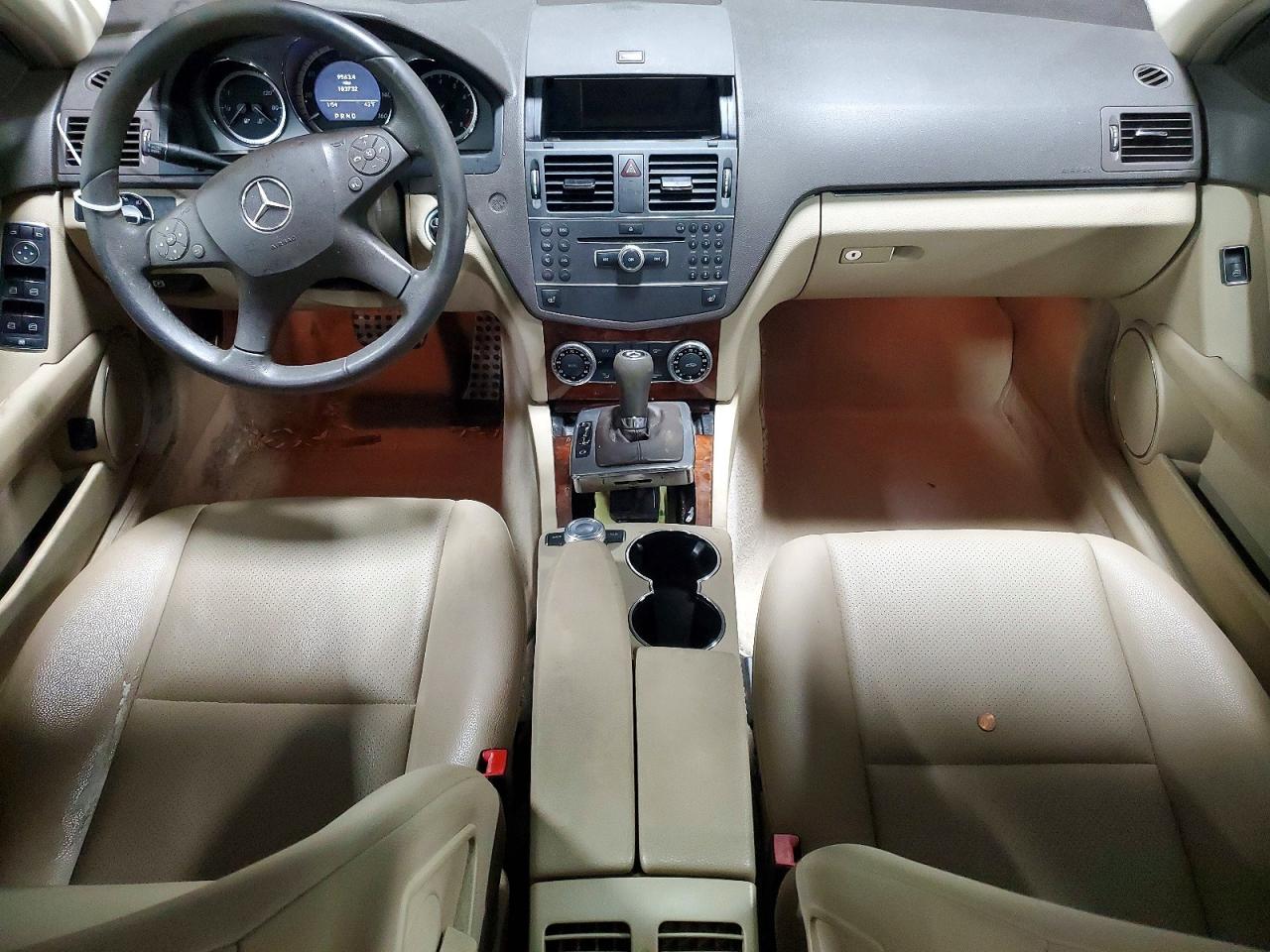 2011 MERCEDES-BENZ C 300 4MATIC photo 8