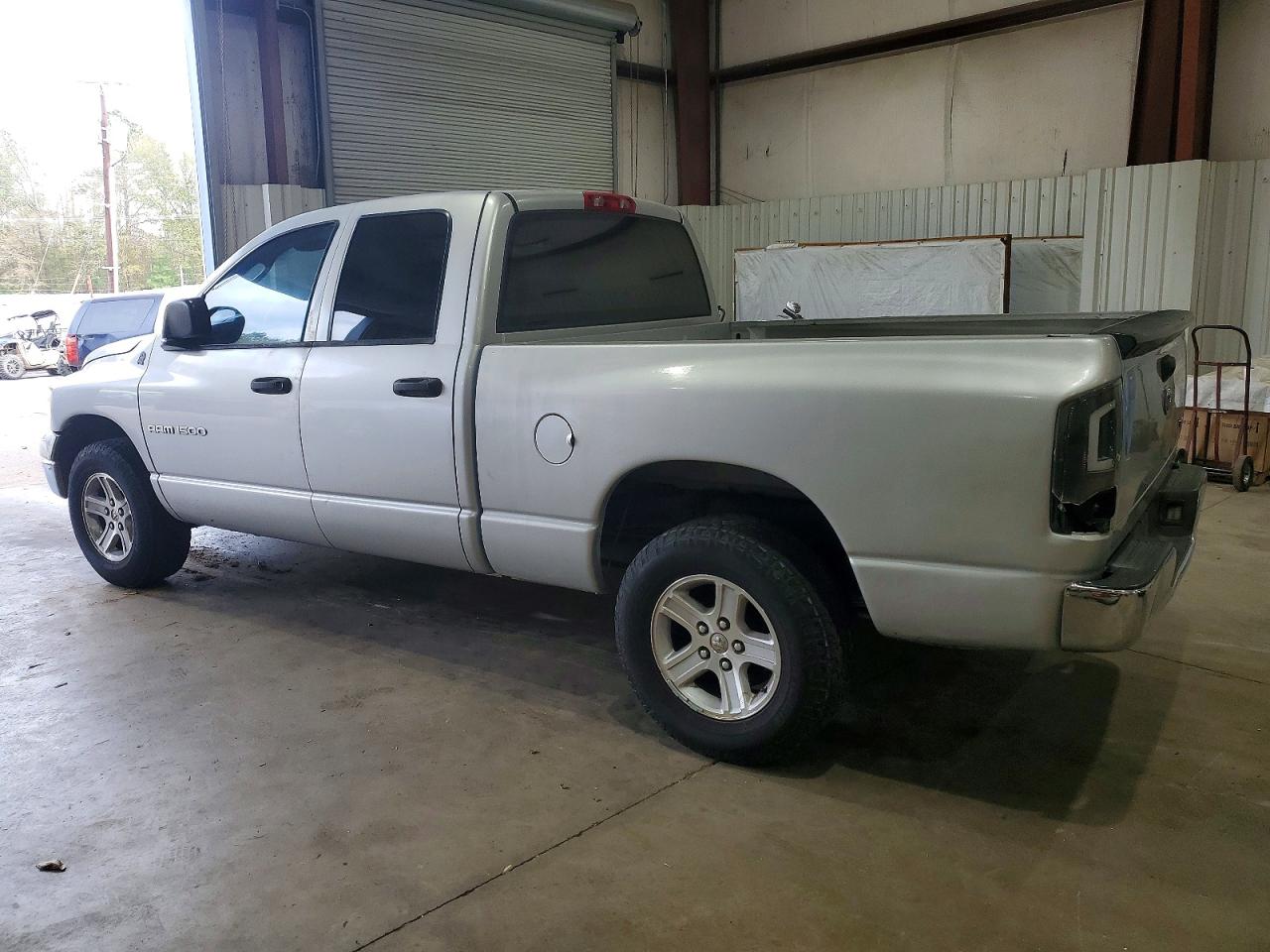 2007 DODGE RAM 1500 ST photo 3