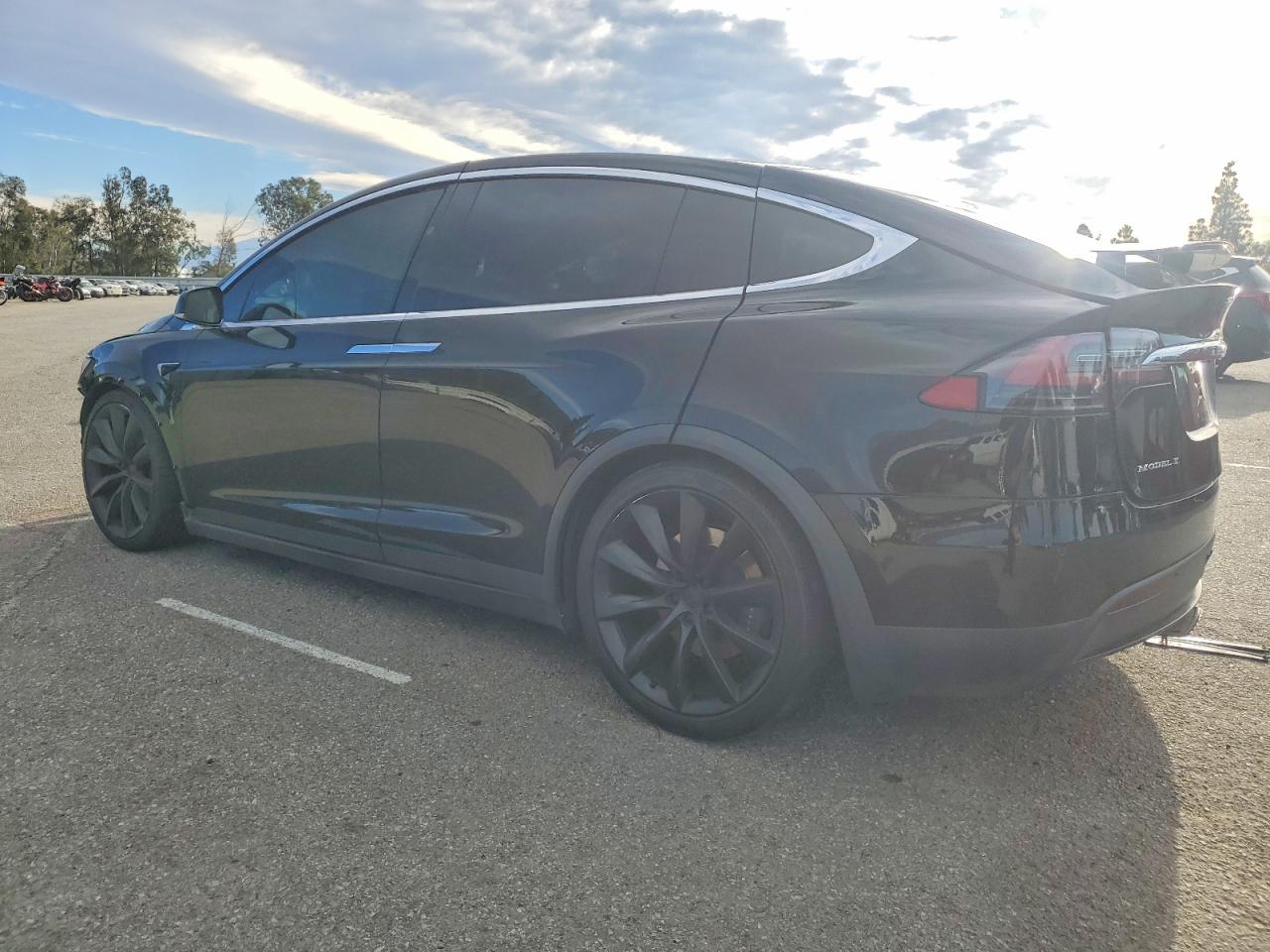 2018 TESLA MODEL X photo 3