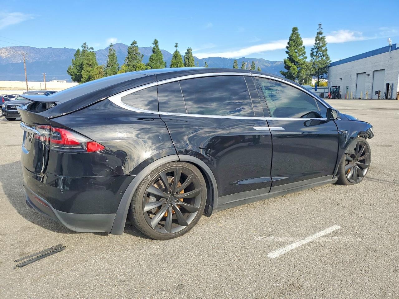 2018 TESLA MODEL X photo 5