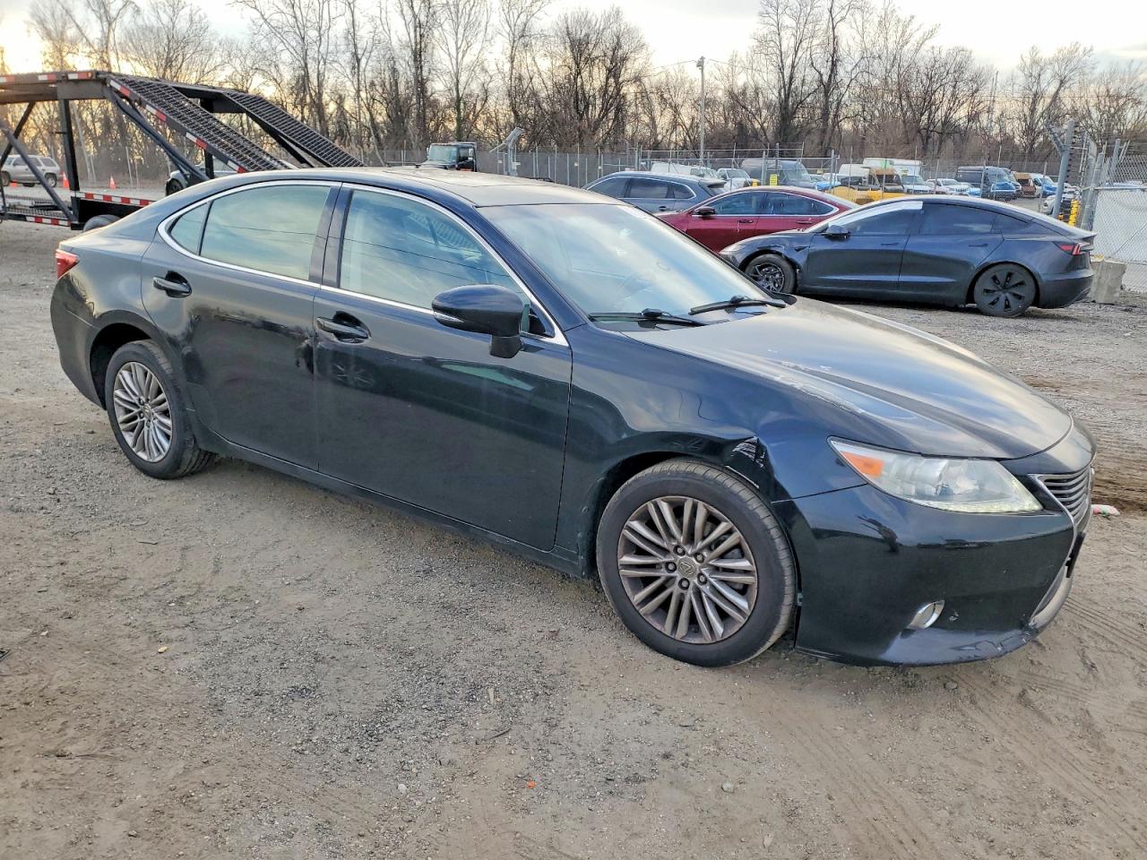 2013 LEXUS ES 350 photo 4