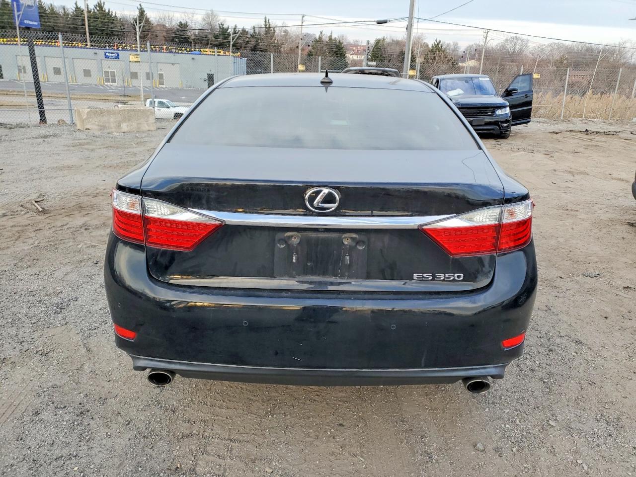 2013 LEXUS ES 350 photo 6