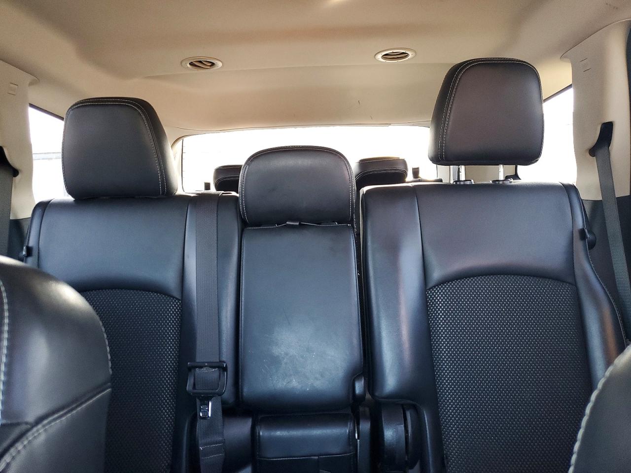 2018 DODGE JOURNEY CROSSROAD photo 10