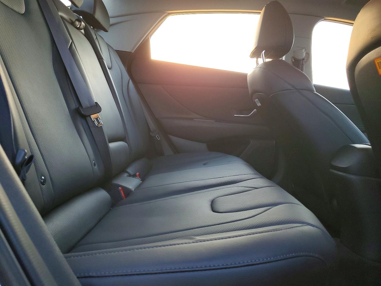 2023 HYUNDAI ELANTRA LIMITED photo 10