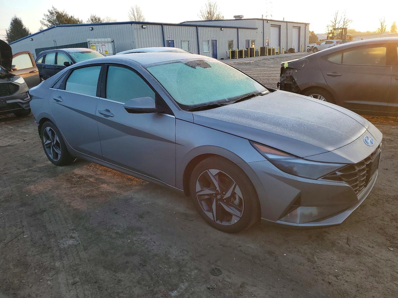 2023 HYUNDAI ELANTRA LIMITED photo 4