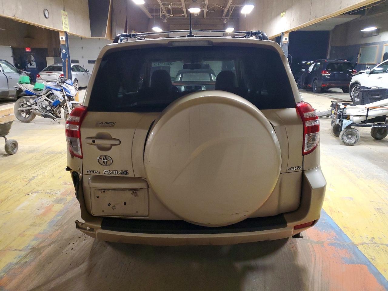 2010 TOYOTA RAV4 LIMITED photo 6