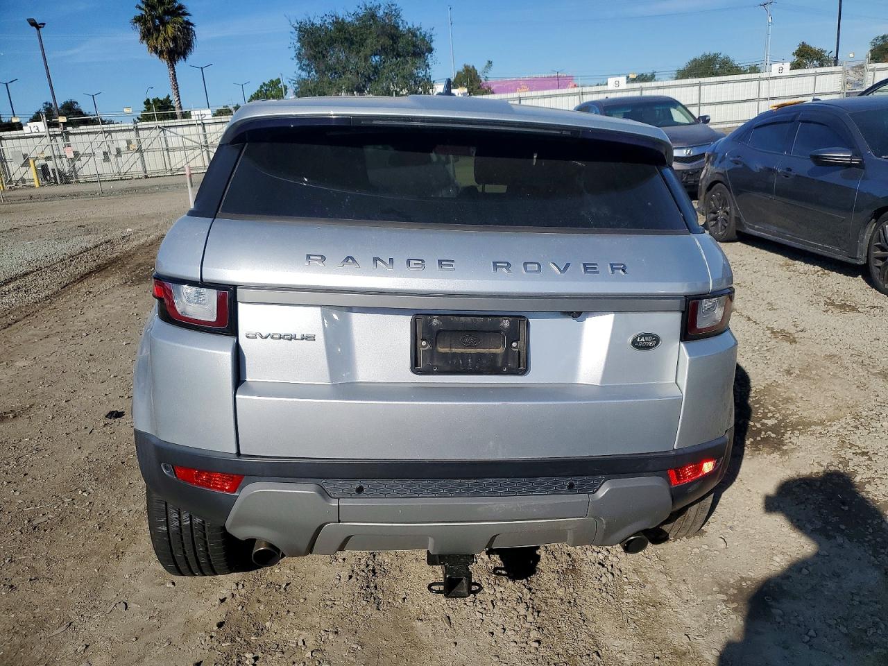 2016 LAND ROVER RANGE ROVER EVOQUE SE photo 6
