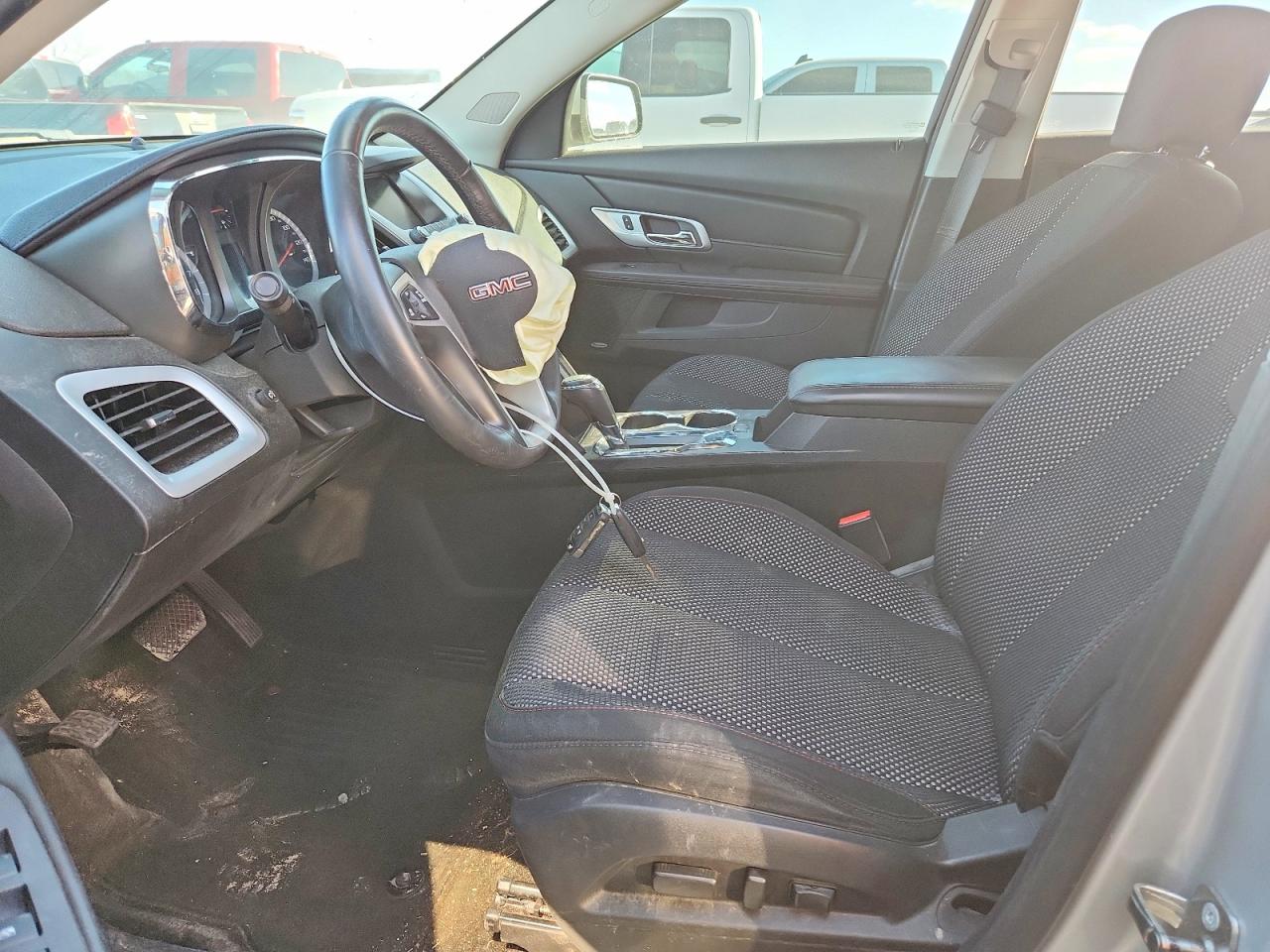 2017 GMC TERRAIN SLE photo 7