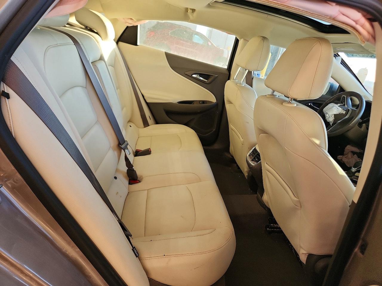 2022 CHEVROLET MALIBU LT photo 10