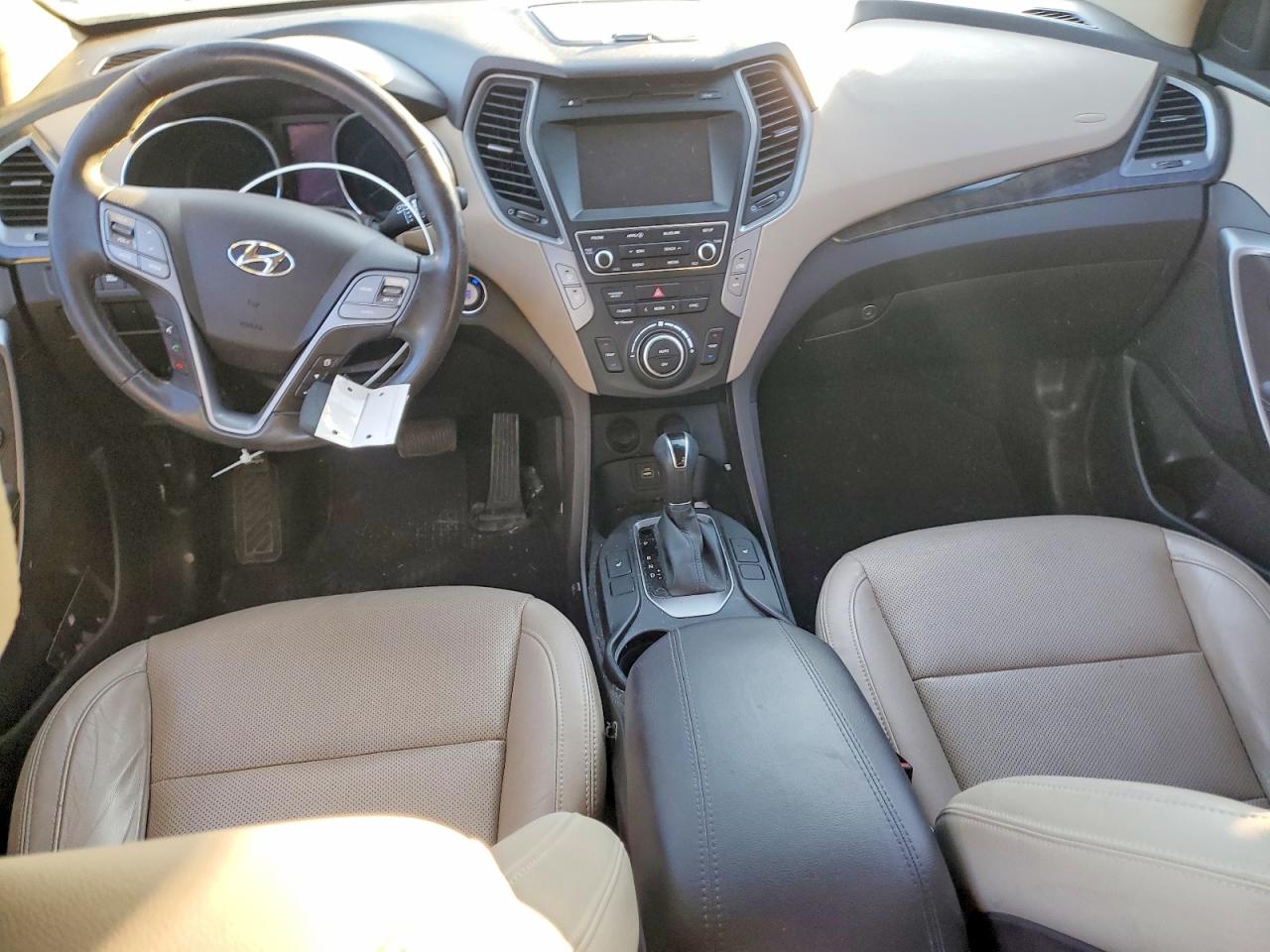 2017 HYUNDAI SANTA FE SPORT photo 8