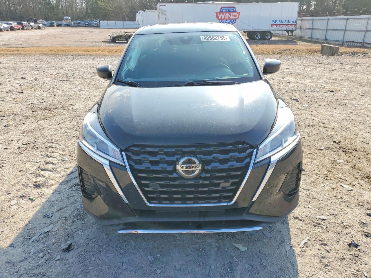 2021 NISSAN KICKS S photo 5