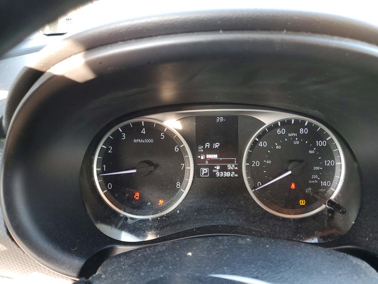 2021 NISSAN KICKS S photo 9