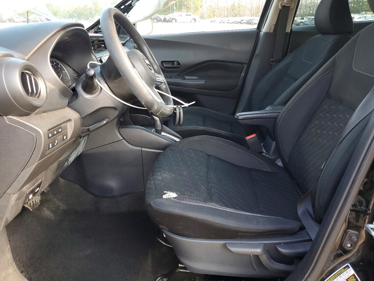 2021 NISSAN KICKS S photo 7
