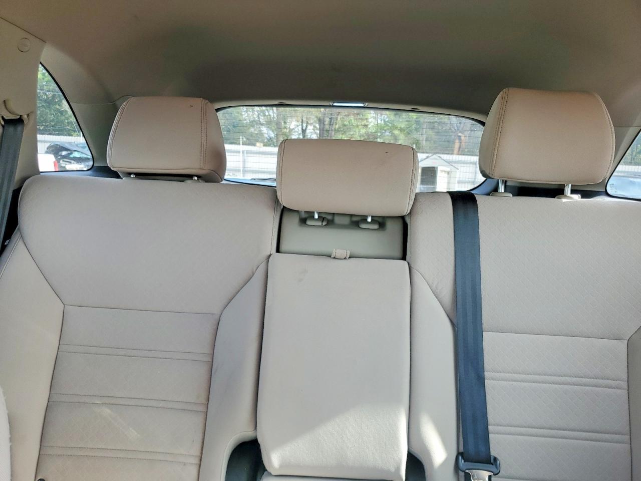 2016 KIA SORENTO LX photo 10