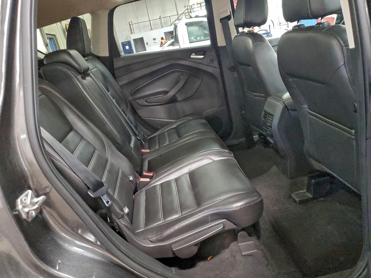 2017 FORD ESCAPE SE photo 11