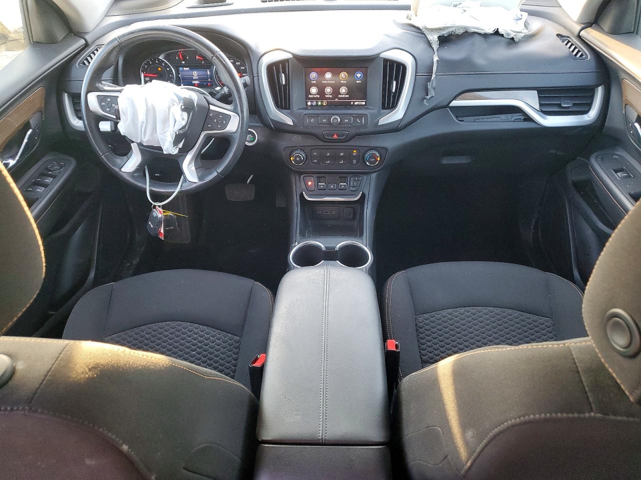 2020 GMC TERRAIN SLE photo 8