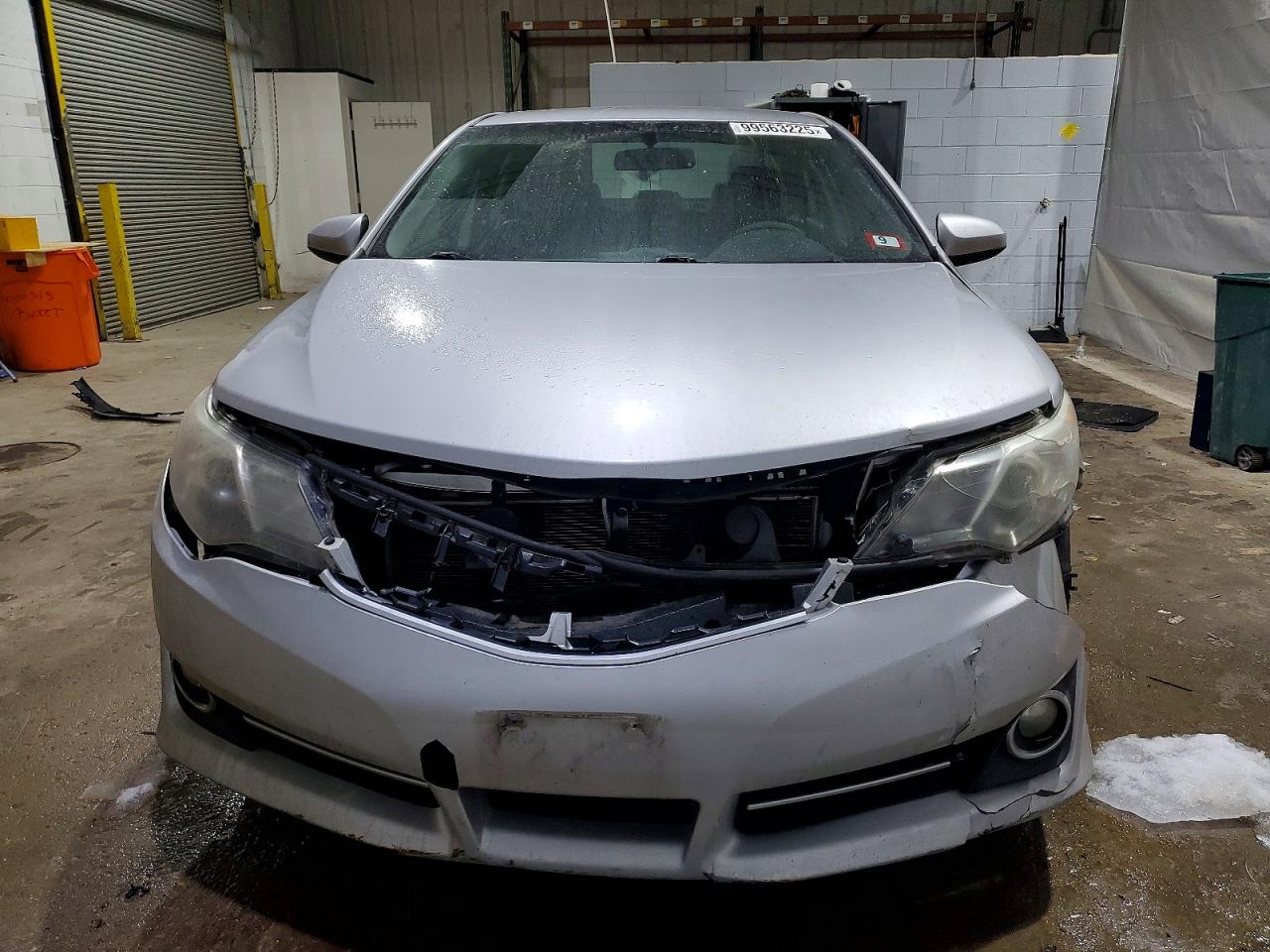 2012 TOYOTA CAMRY BASE photo 5