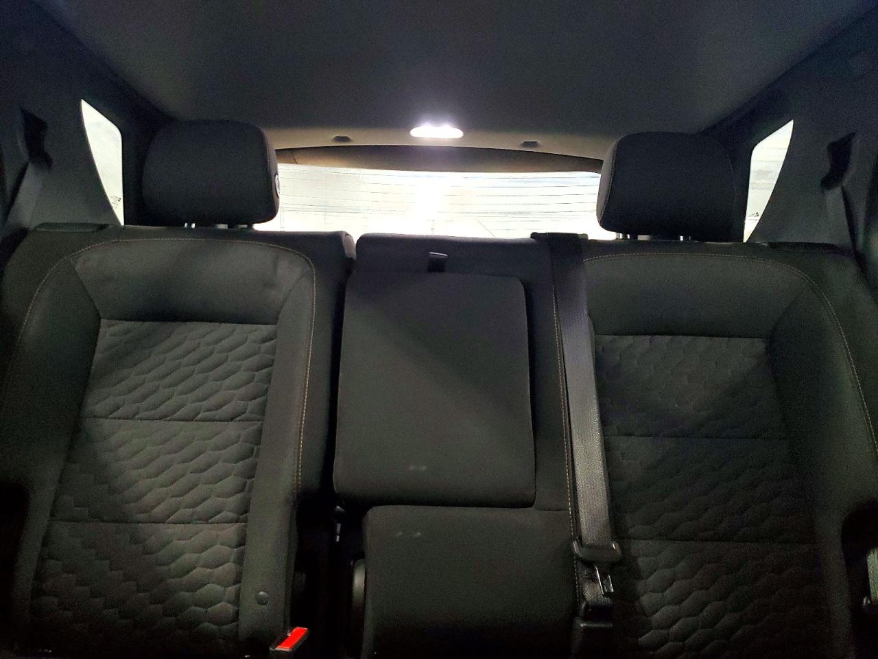 2018 CHEVROLET EQUINOX LT photo 10