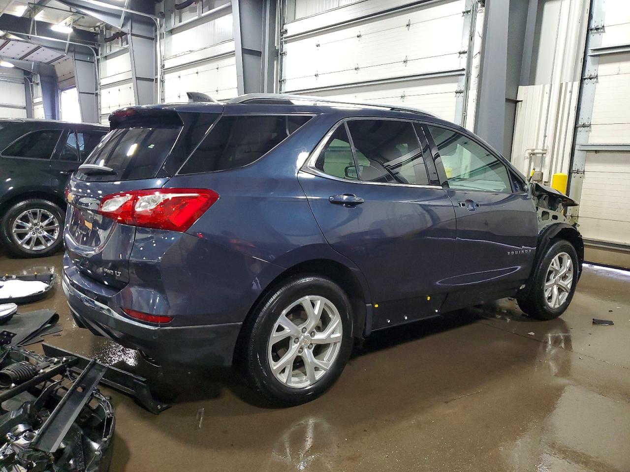 2018 CHEVROLET EQUINOX LT photo 3