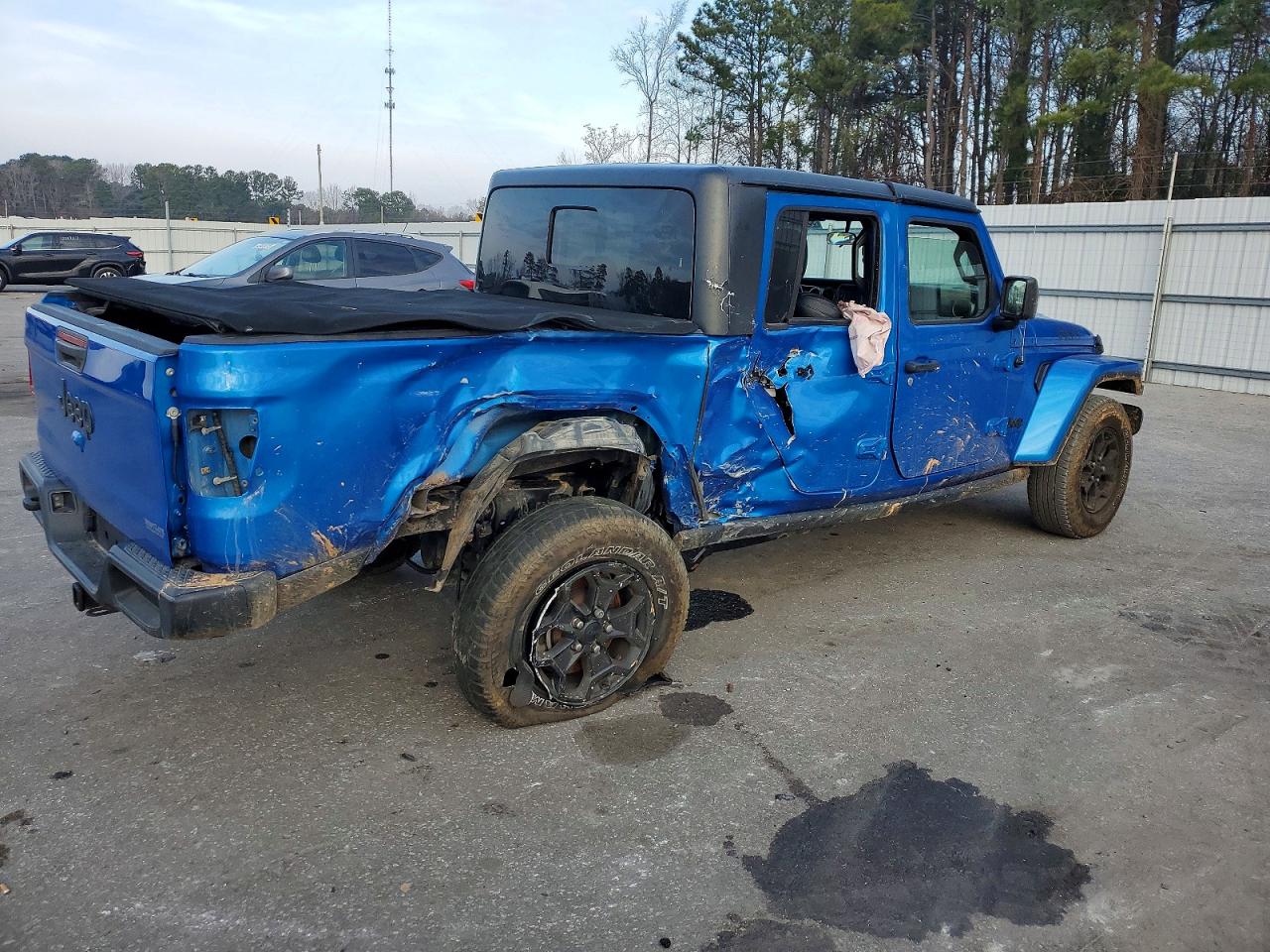 2021 JEEP GLADIATOR SPORT photo 3