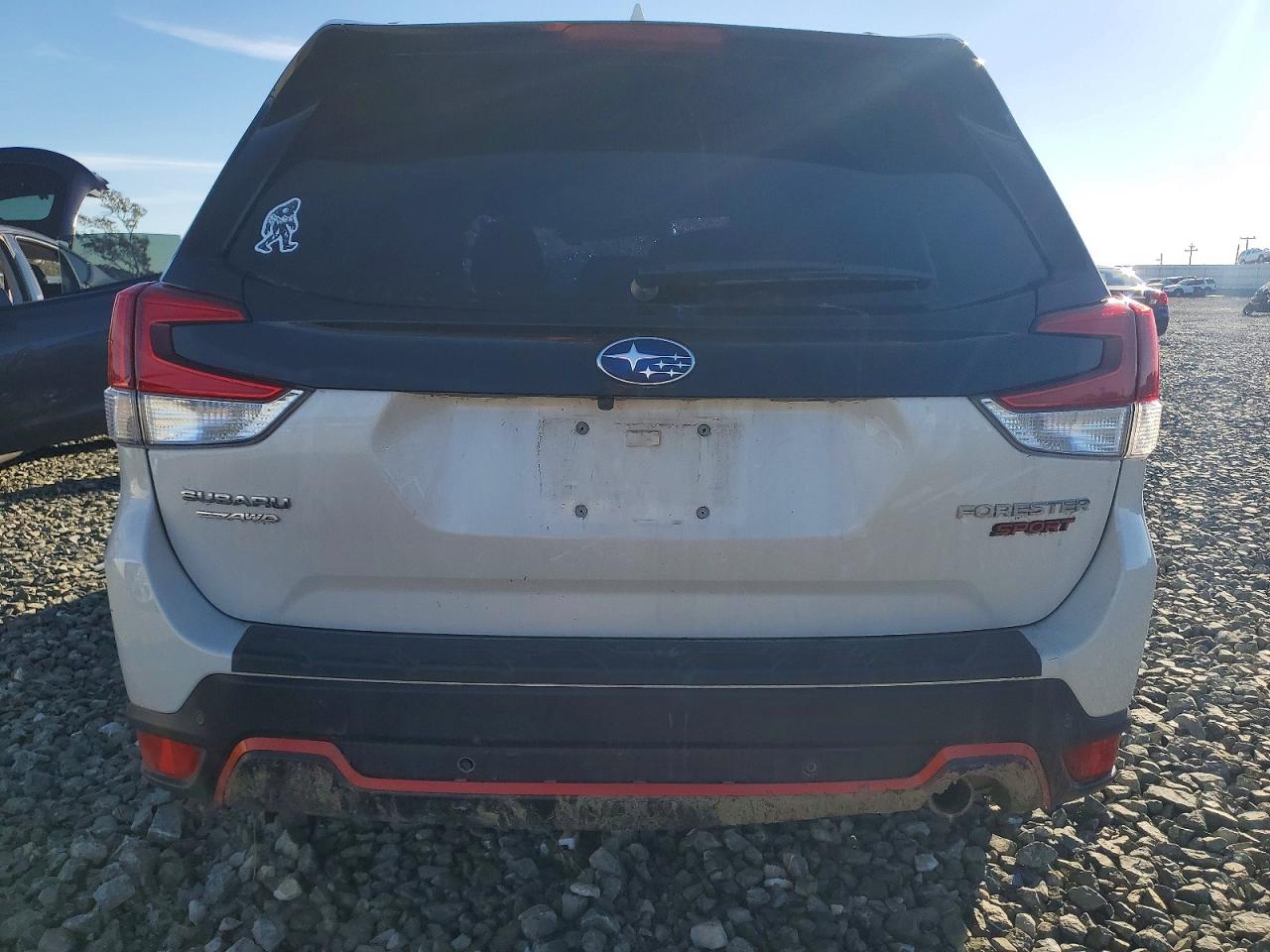 2021 SUBARU FORESTER SPORT photo 16