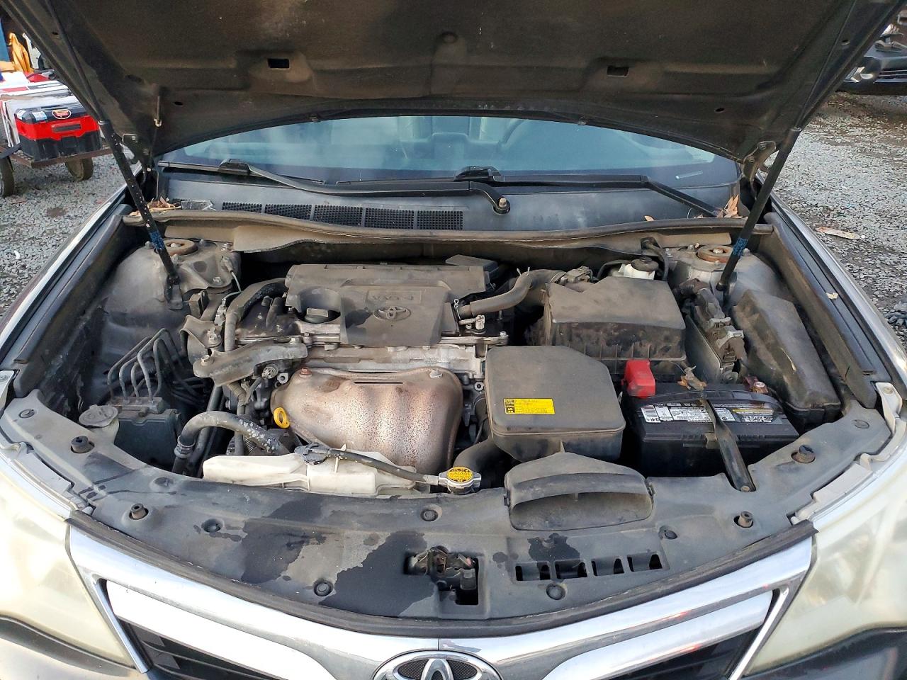 2012 TOYOTA CAMRY BASE photo 11
