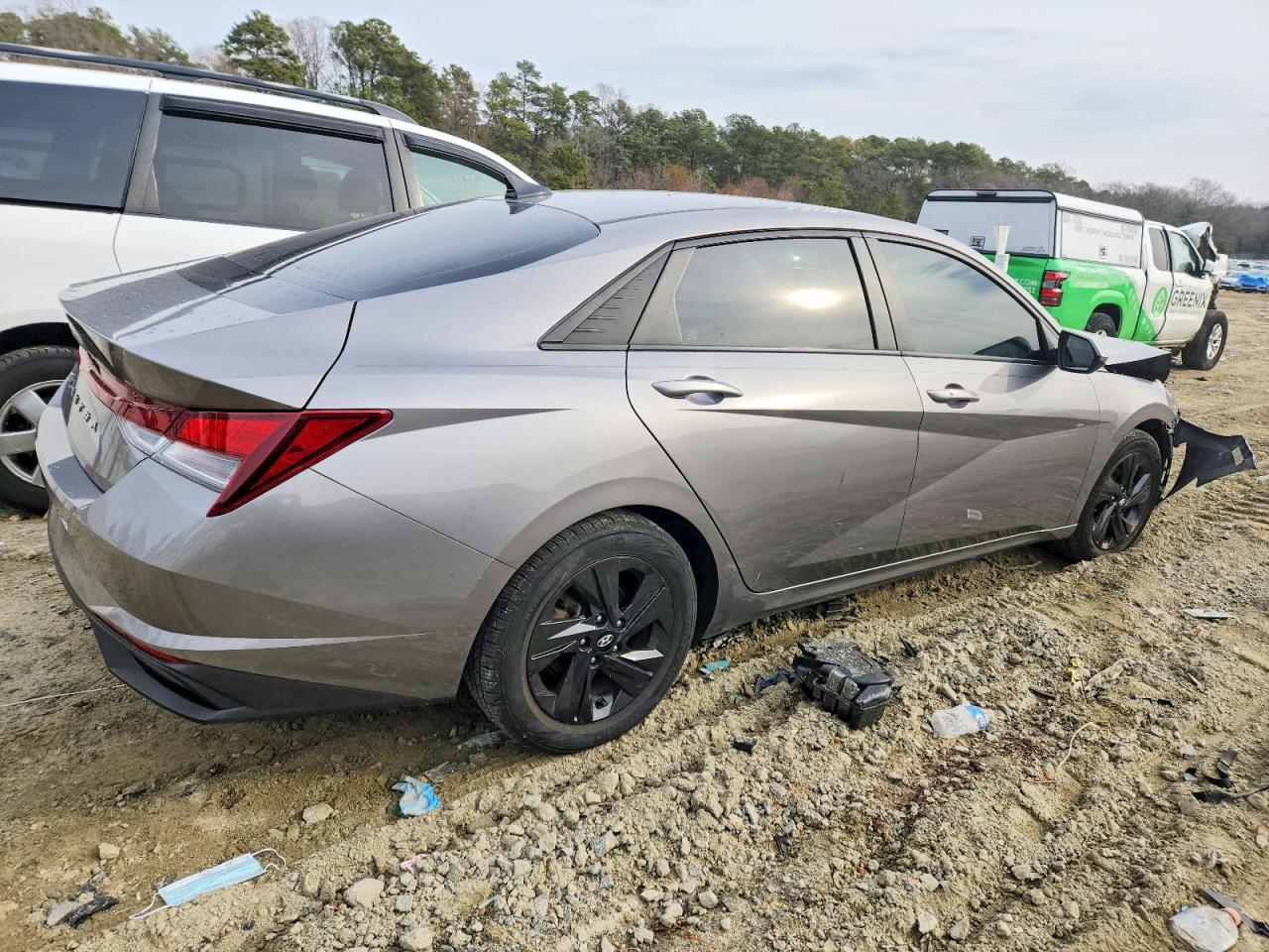 2021 HYUNDAI ELANTRA SEL photo 3