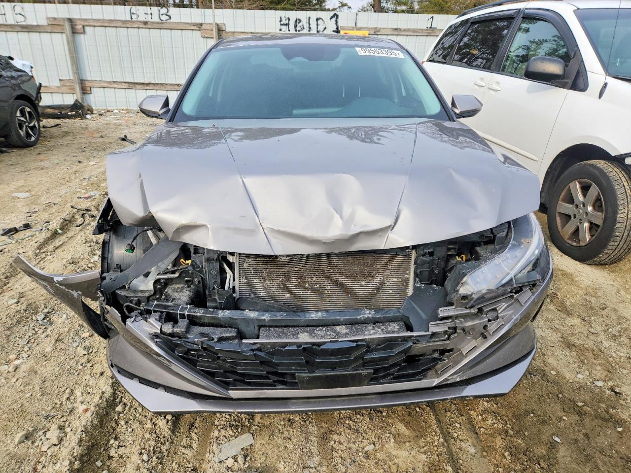 2021 HYUNDAI ELANTRA SEL photo 5