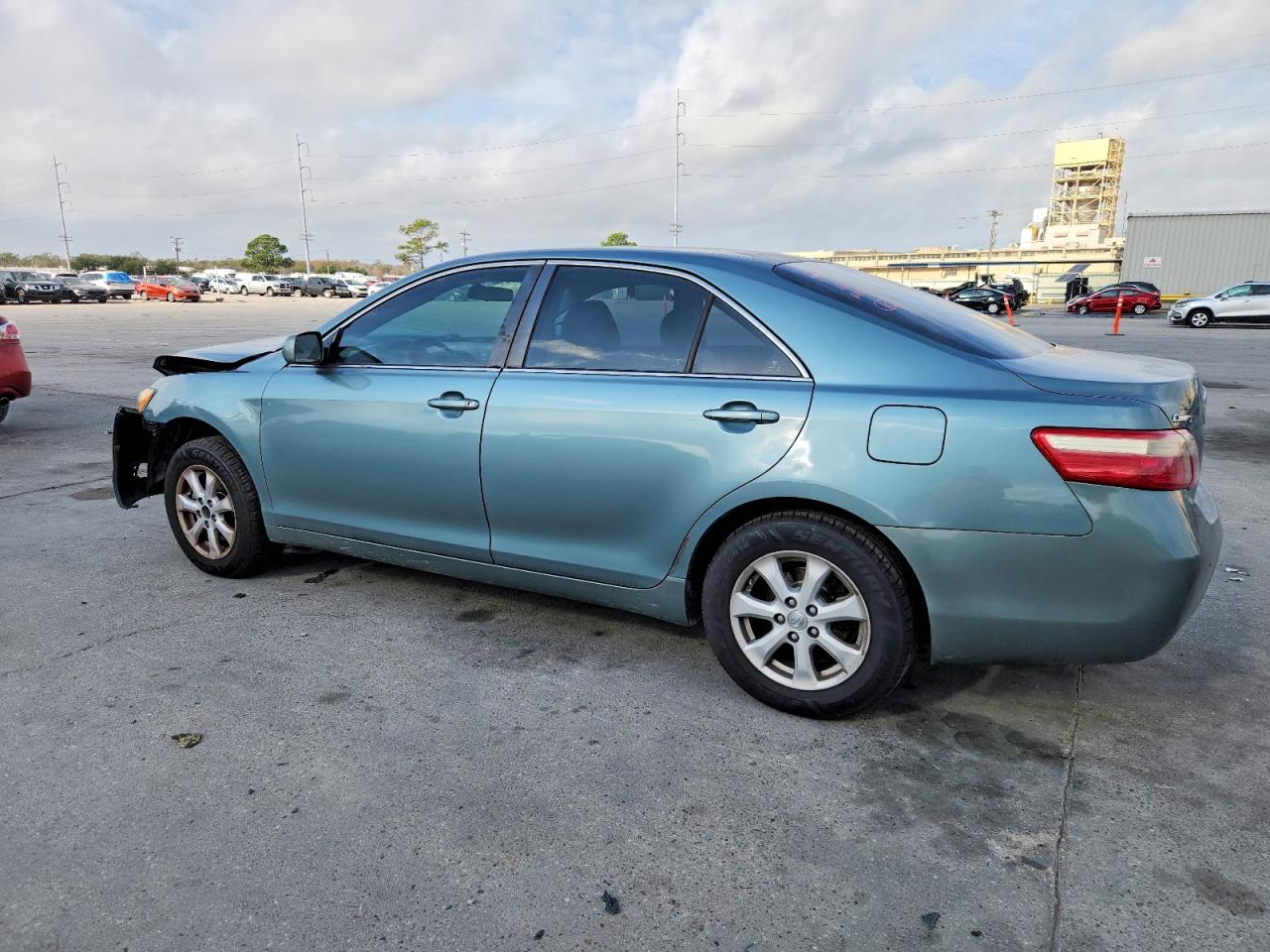 2009 TOYOTA CAMRY BASE photo 2