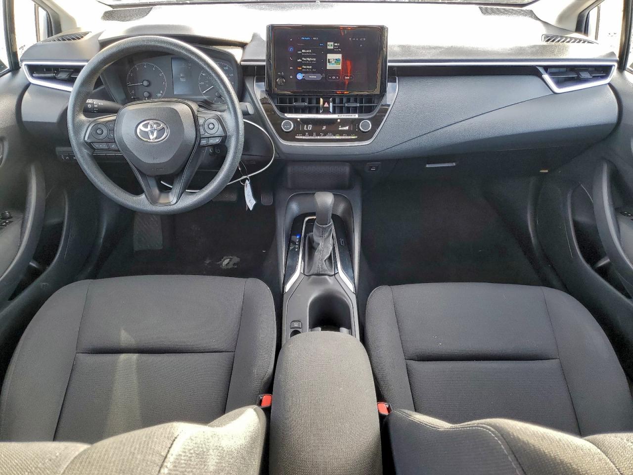 2023 TOYOTA COROLLA LE photo 8