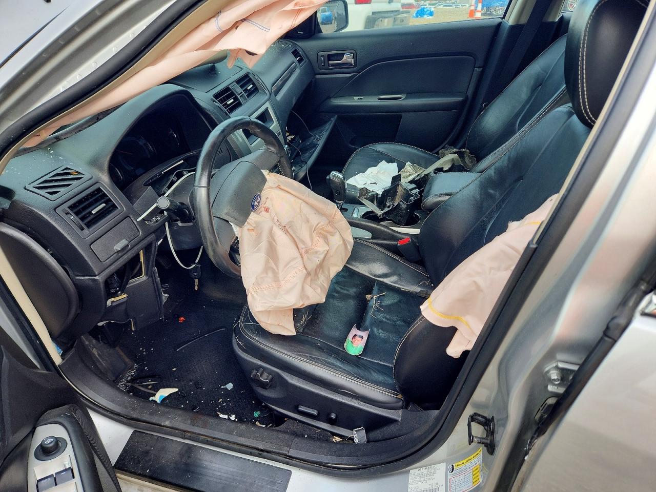 2010 FORD FUSION photo 7