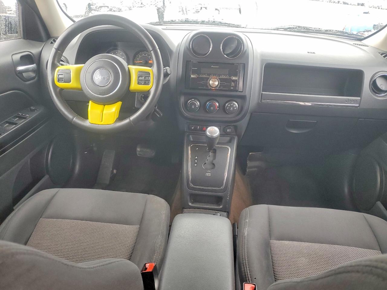 2014 JEEP PATRIOT LATITUDE photo 8