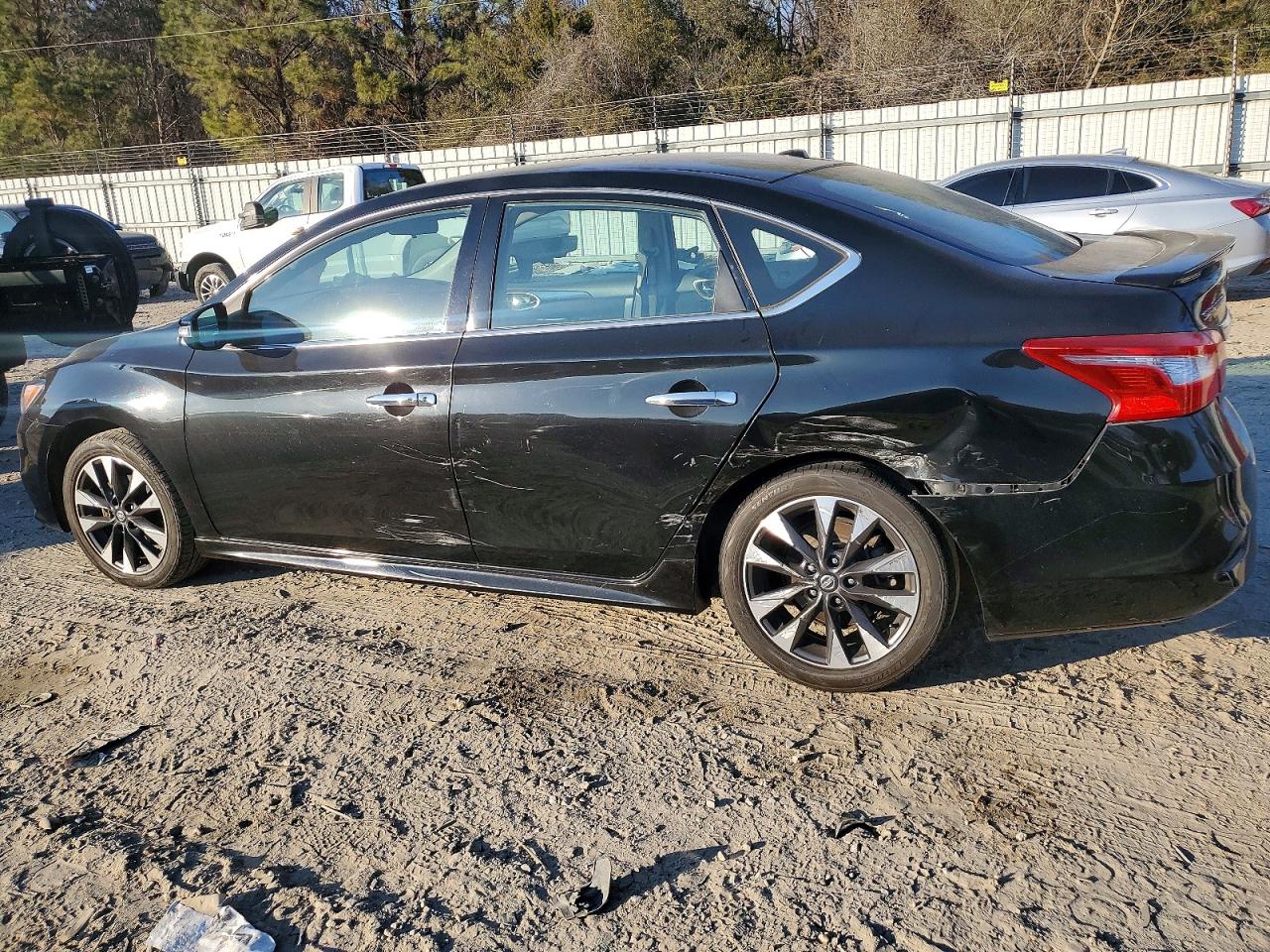 2017 NISSAN SENTRA S photo 2