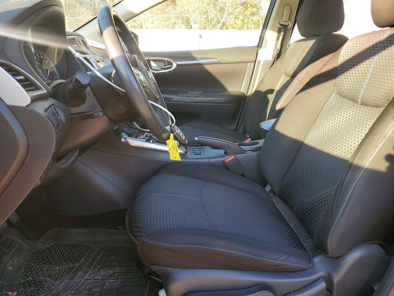 2017 NISSAN SENTRA S photo 7