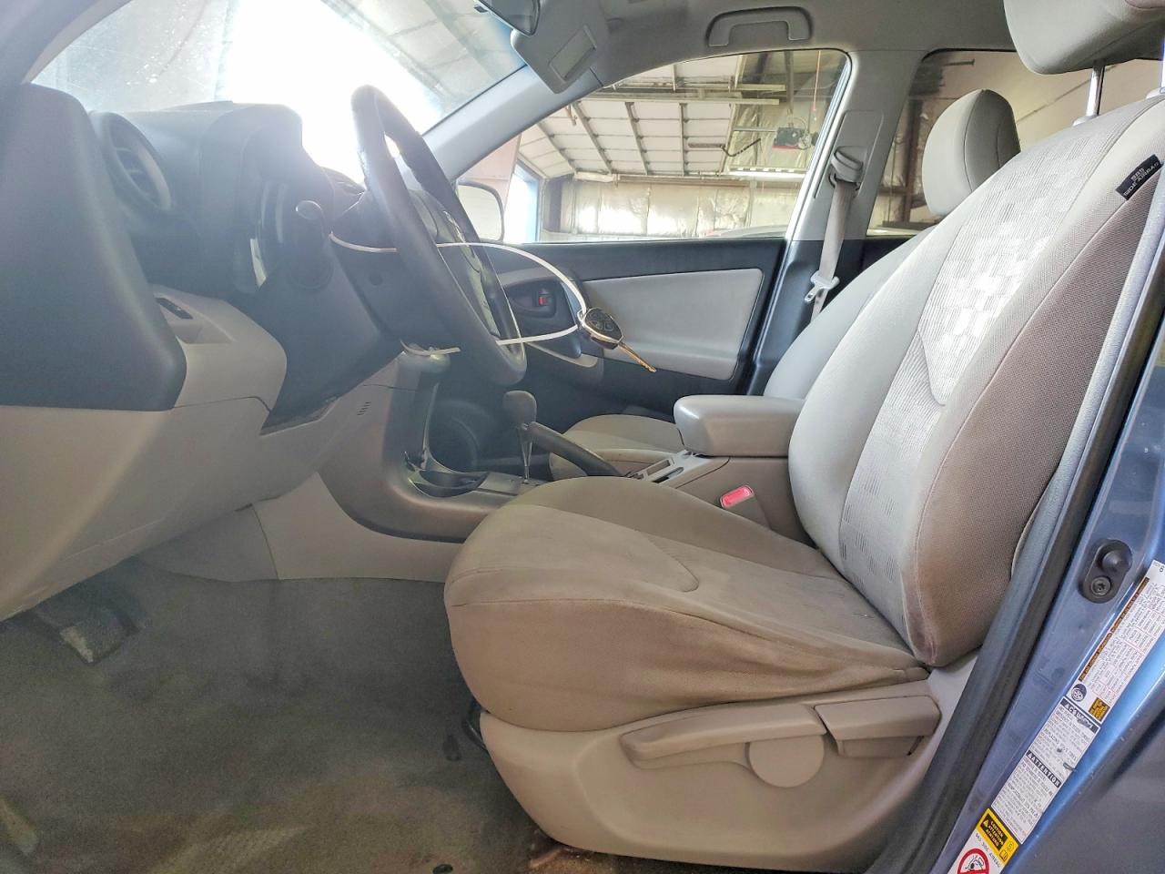2009 TOYOTA RAV4 photo 7