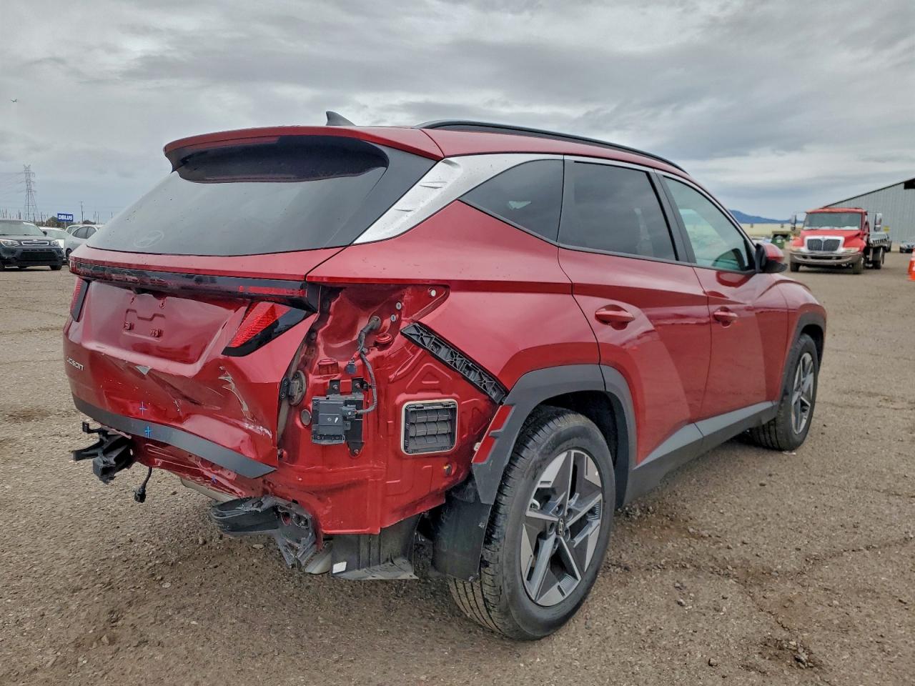 2025 HYUNDAI TUCSON SEL photo 3