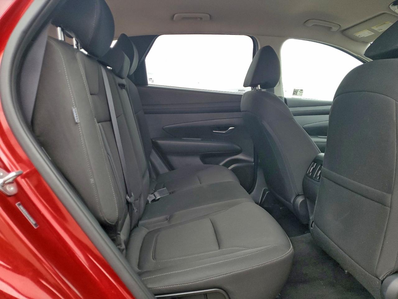 2025 HYUNDAI TUCSON SEL photo 11