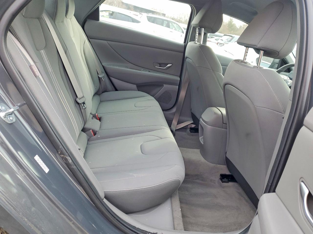 2024 HYUNDAI ELANTRA SEL photo 10