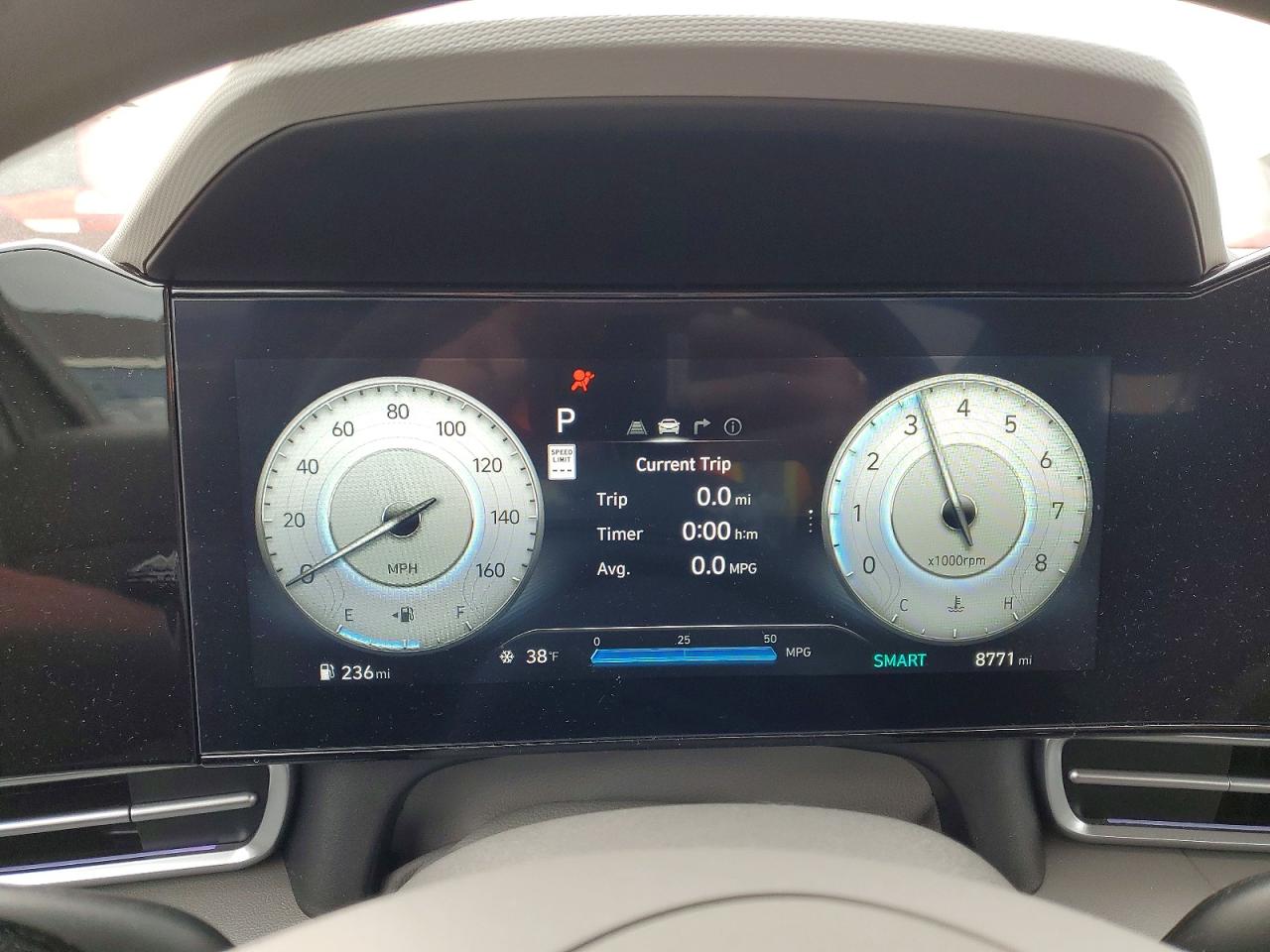 2024 HYUNDAI ELANTRA SEL photo 9