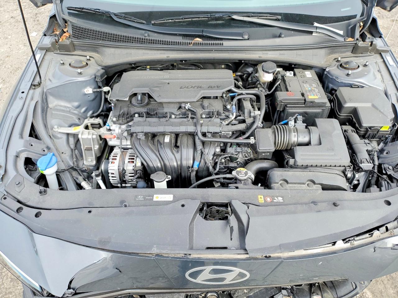 2024 HYUNDAI ELANTRA SEL photo 11