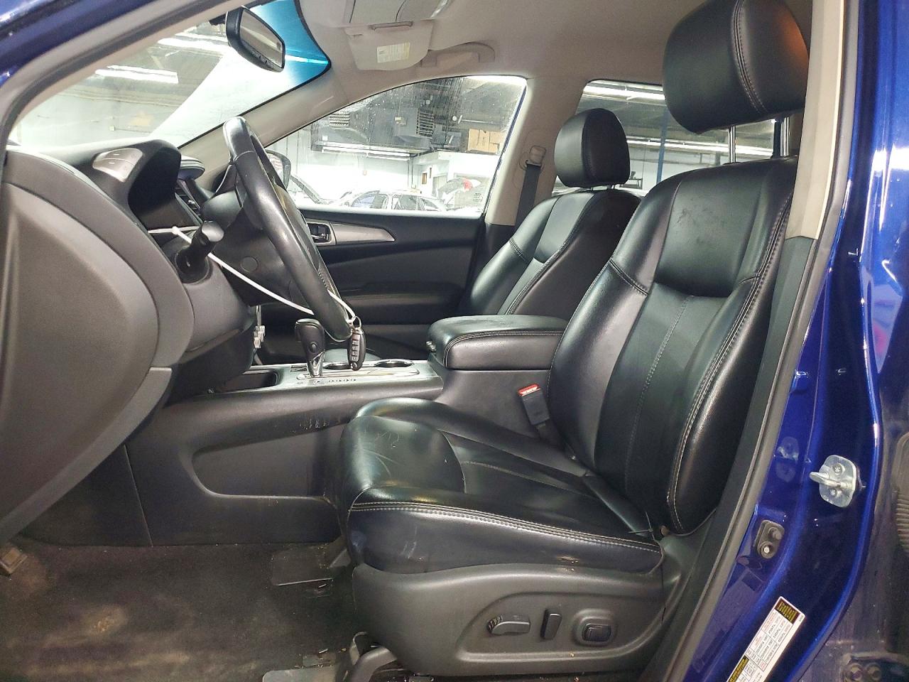 2017 NISSAN PATHFINDER S photo 7