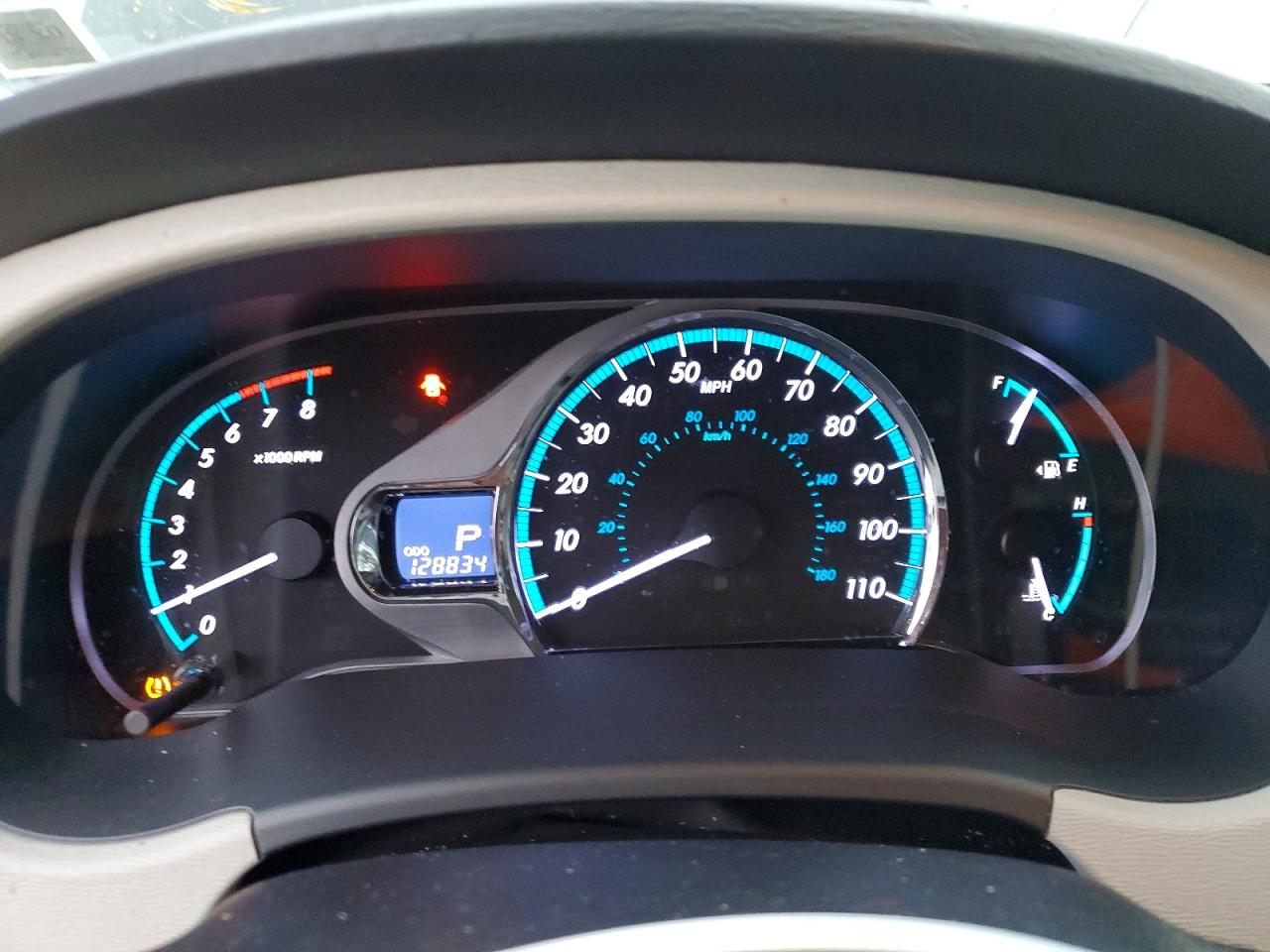 2013 TOYOTA SIENNA XLE photo 9
