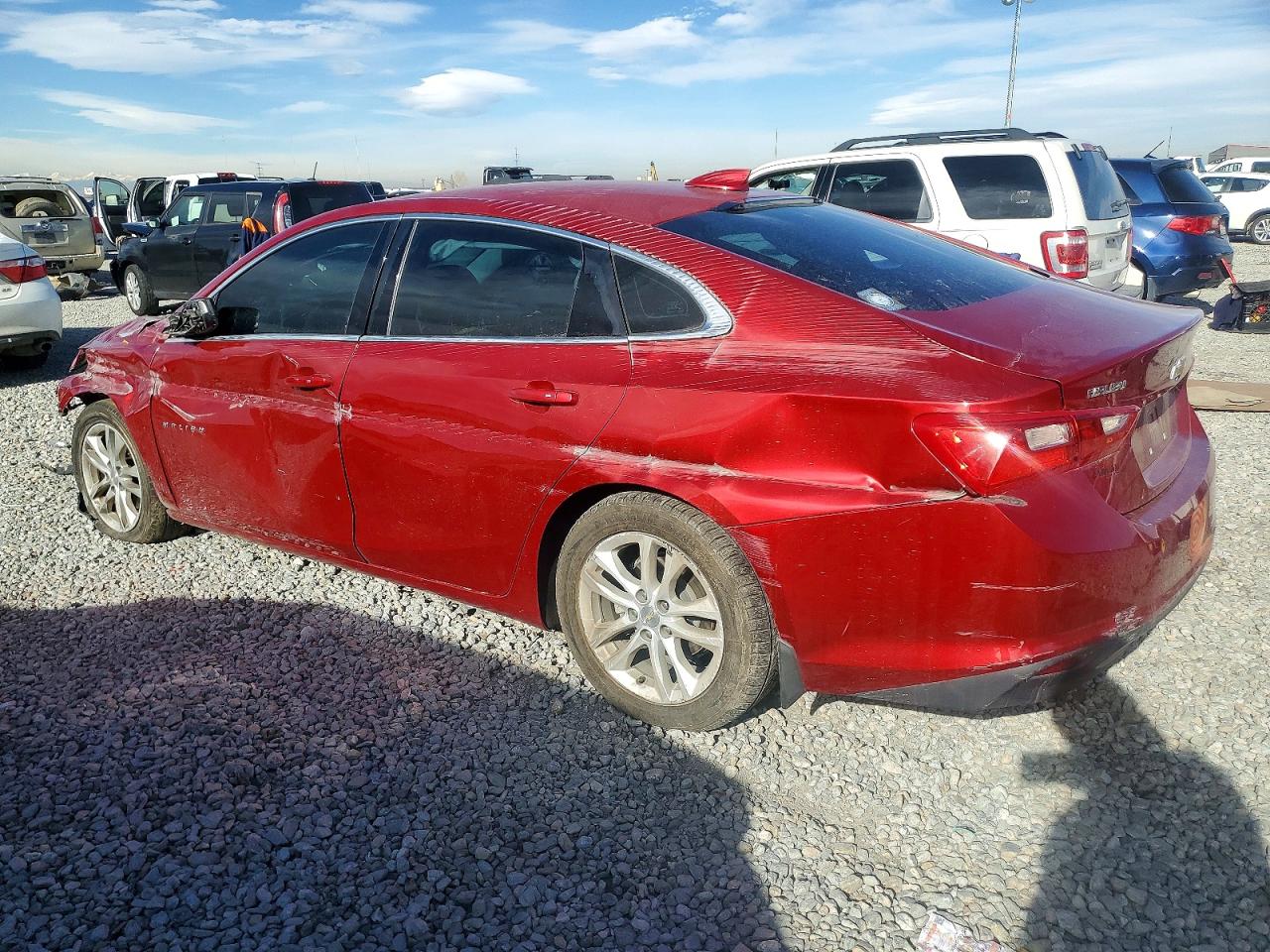 2016 CHEVROLET MALIBU LT photo 2