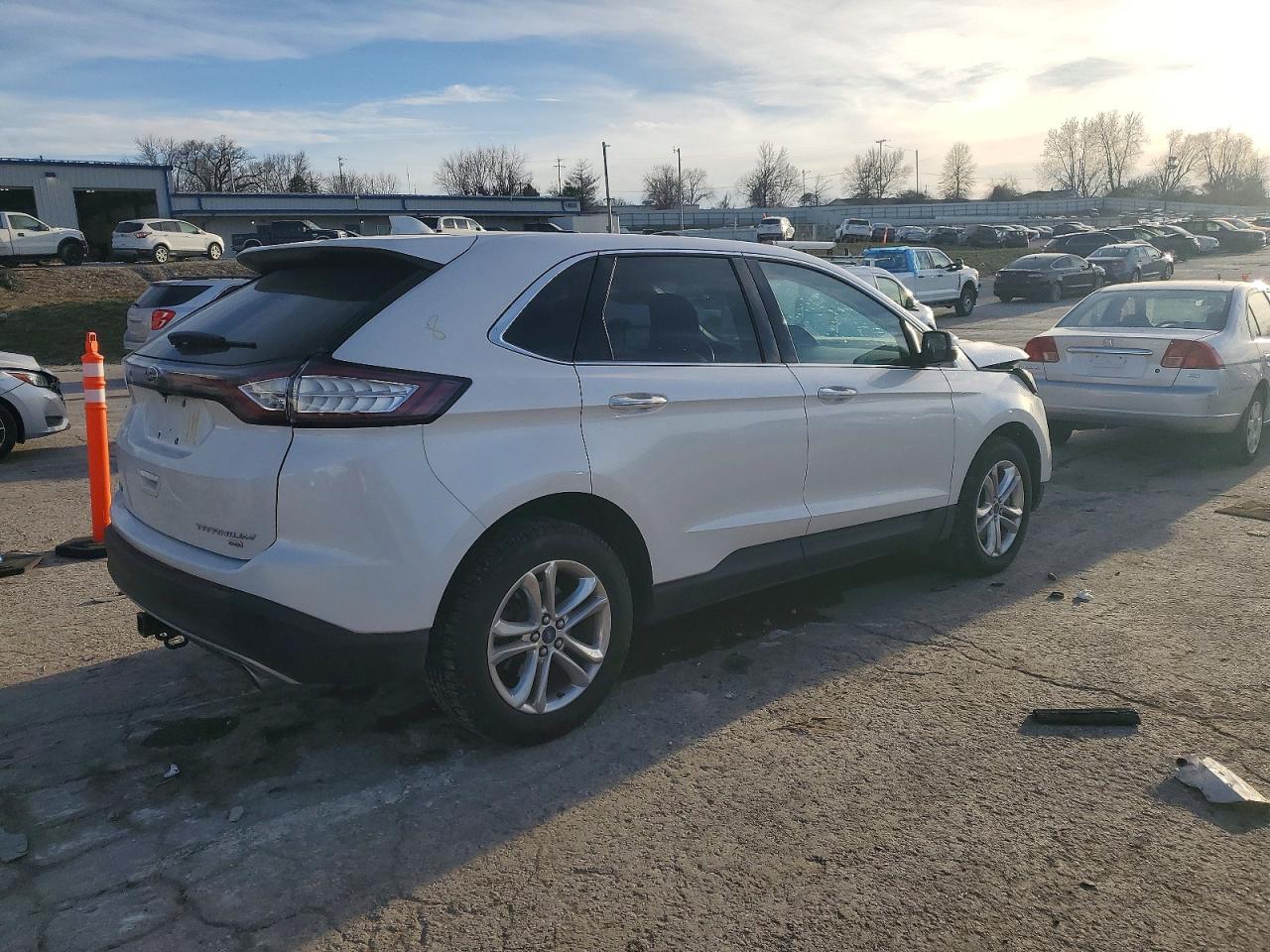 2016 FORD EDGE TITANIUM photo 3