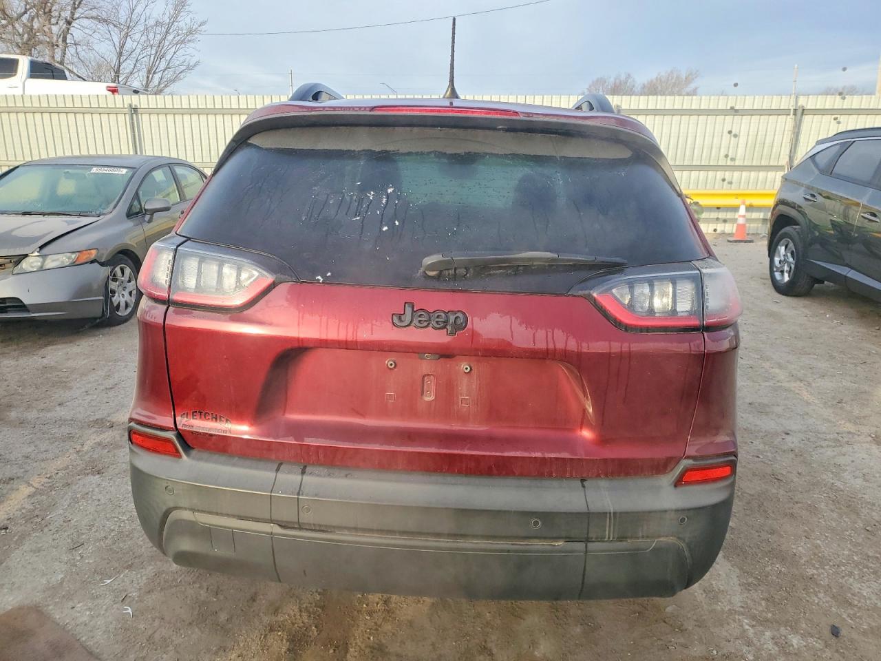 2021 JEEP CHEROKEE LATITUDE PLUS photo 6