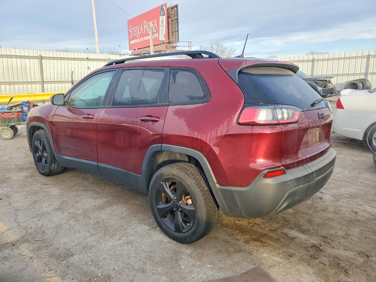 2021 JEEP CHEROKEE LATITUDE PLUS photo 2