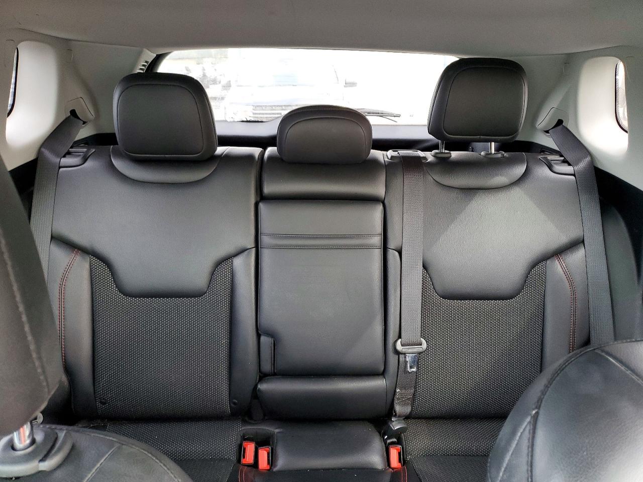 2019 JEEP COMPASS TRAILHAWK photo 19